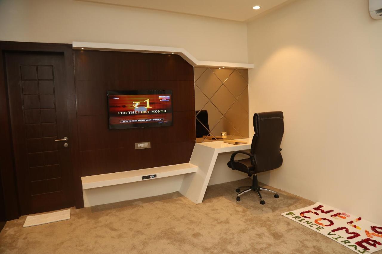 Hotel Prince Viraj Jabalpur Extérieur photo